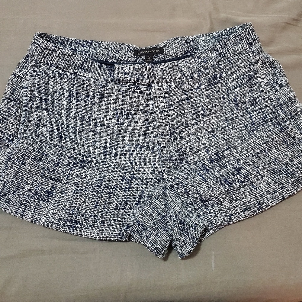 Banana Republic tweed short